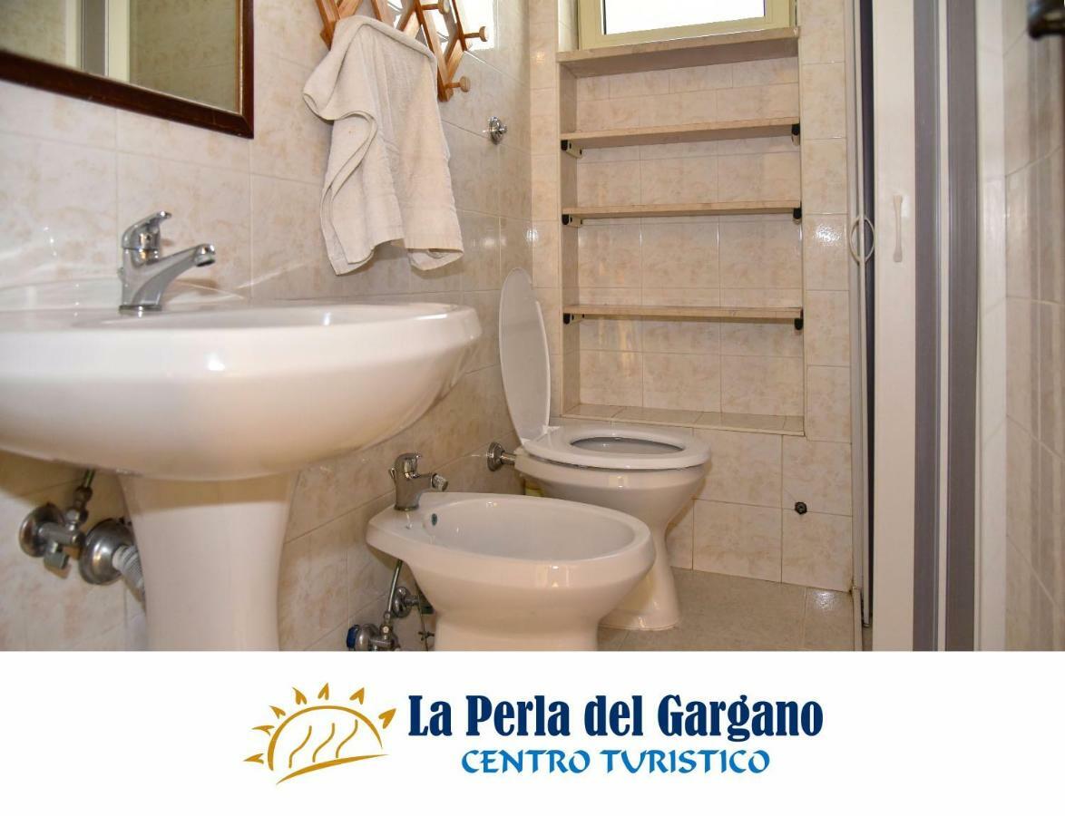 Готель Centro Turistico La Perla Del Gargano Фоче-Варано Екстер'єр фото