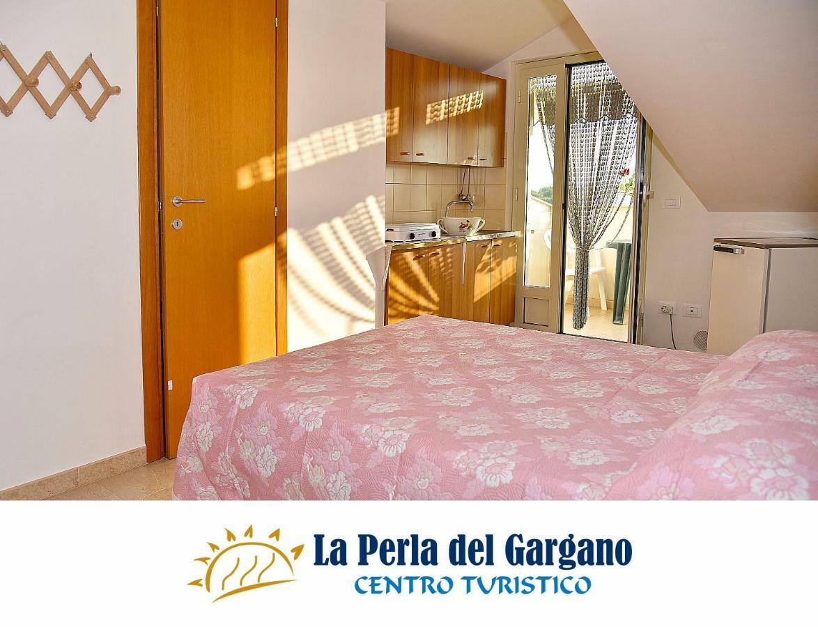 Готель Centro Turistico La Perla Del Gargano Фоче-Варано Екстер'єр фото