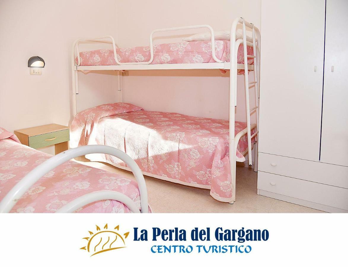 Готель Centro Turistico La Perla Del Gargano Фоче-Варано Екстер'єр фото